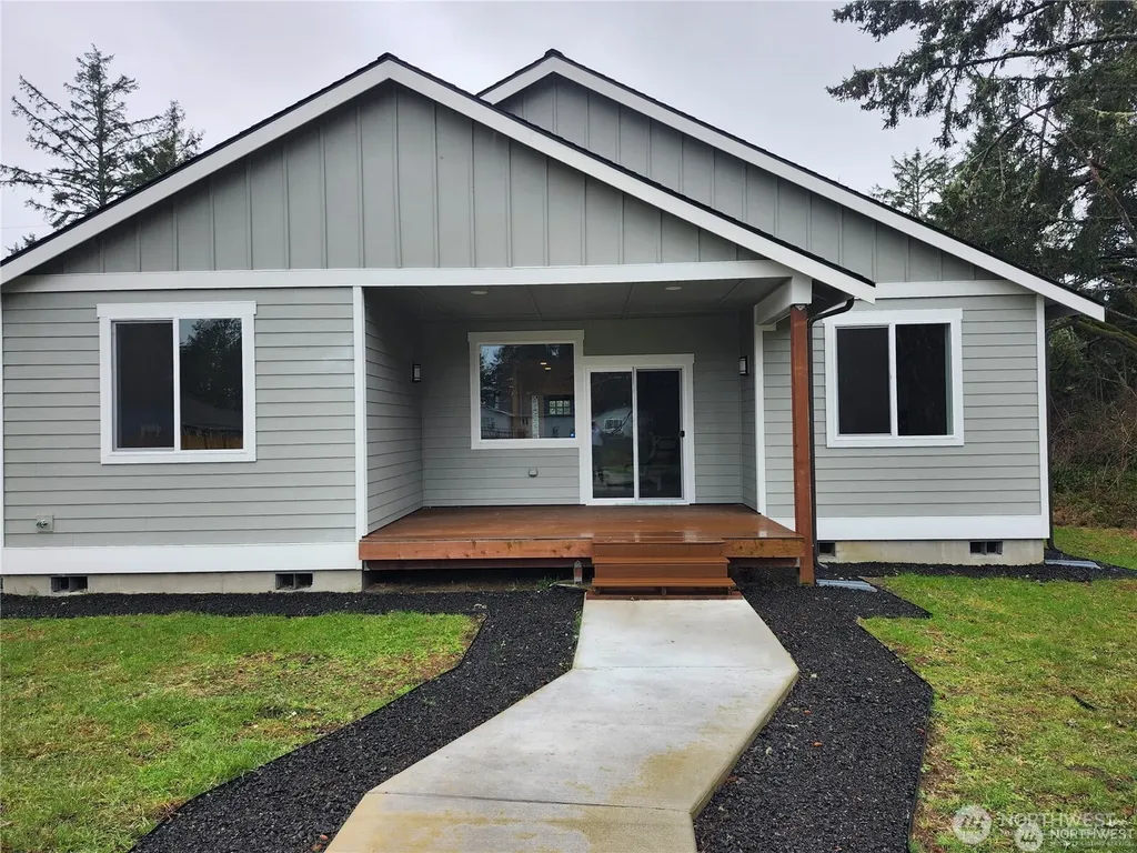 508 Makah Avenue SE Ocean Shores WA 98569