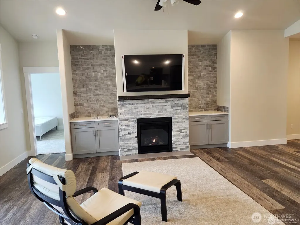 508 Makah Avenue SE Ocean Shores WA 98569