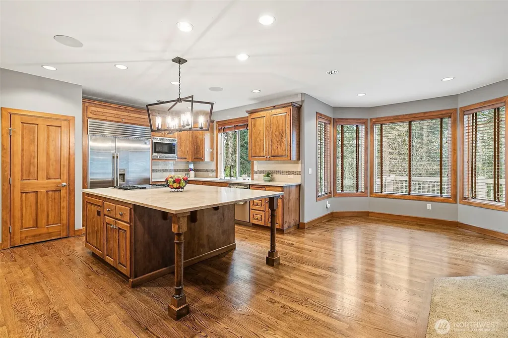 14225 SE 87th Place Newcastle WA 98059