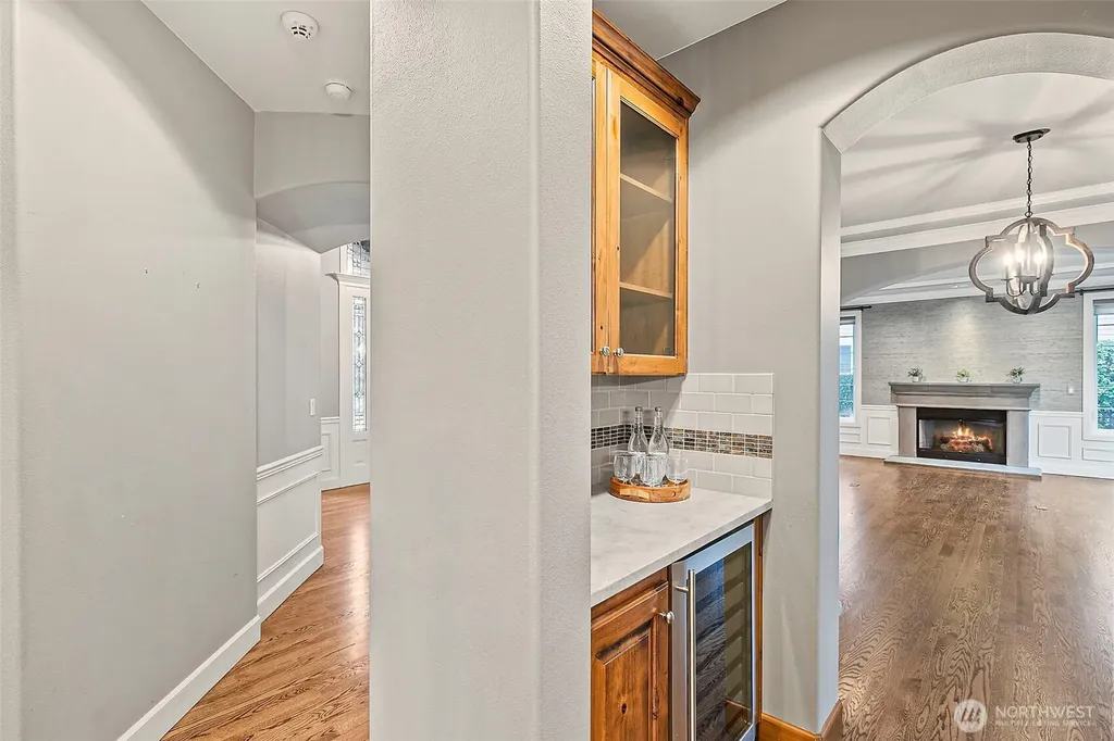 14225 SE 87th Place Newcastle WA 98059
