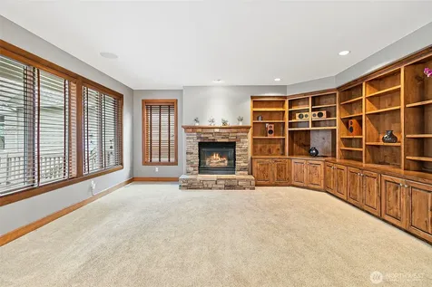 14225 SE 87th Place Newcastle WA 98059