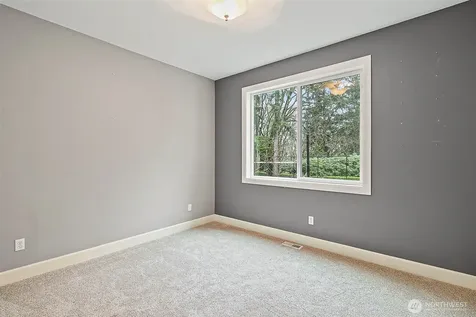 14225 SE 87th Place Newcastle WA 98059