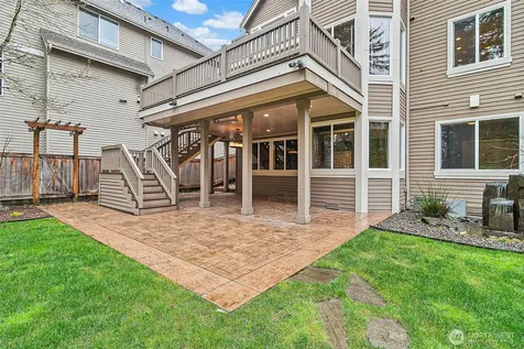 14225 SE 87th Place Newcastle WA 98059