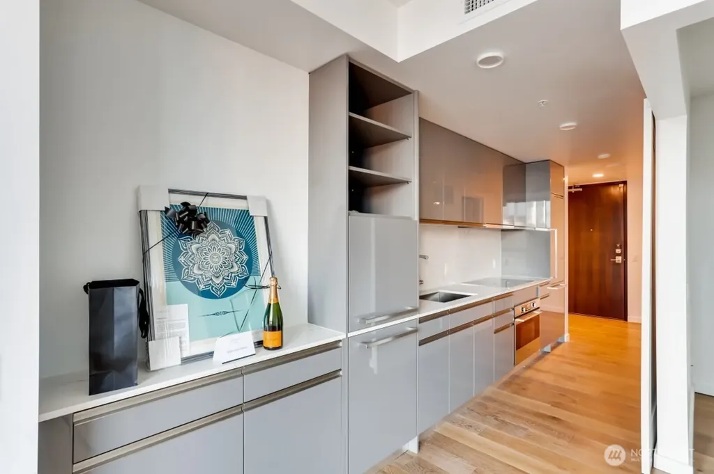 1808 Minor Avenue Seattle WA 98101