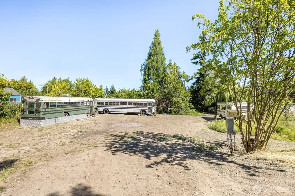 1861 S 3rd Avenue Sequim WA 98382