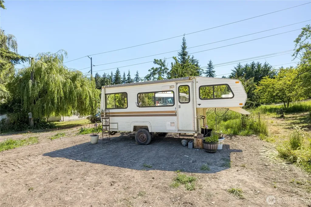 1861 S 3rd Avenue Sequim WA 98382
