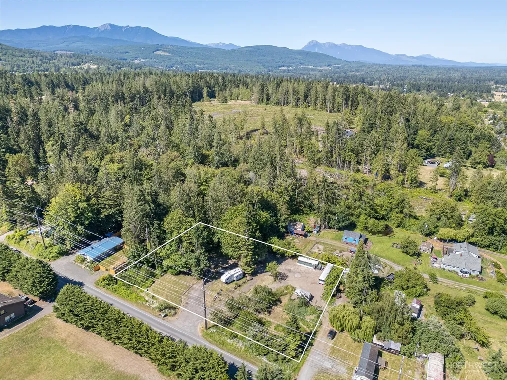 1861 S 3rd Avenue Sequim WA 98382