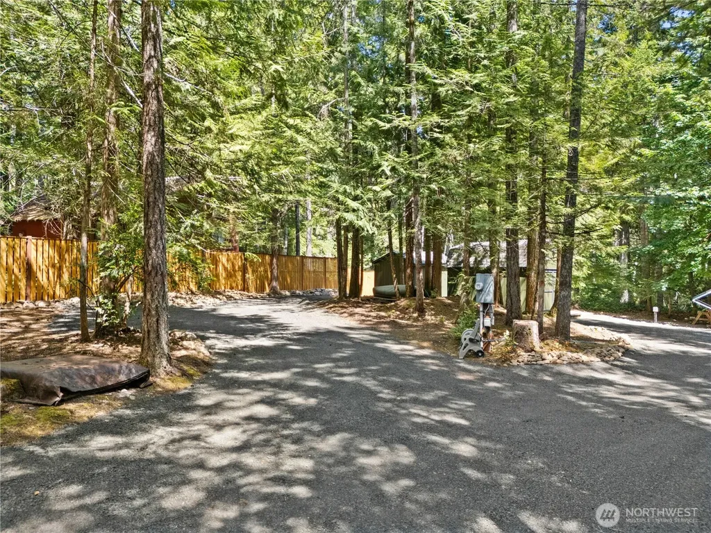 370 N Mount Jupiter Drive Hoodsport WA 98548