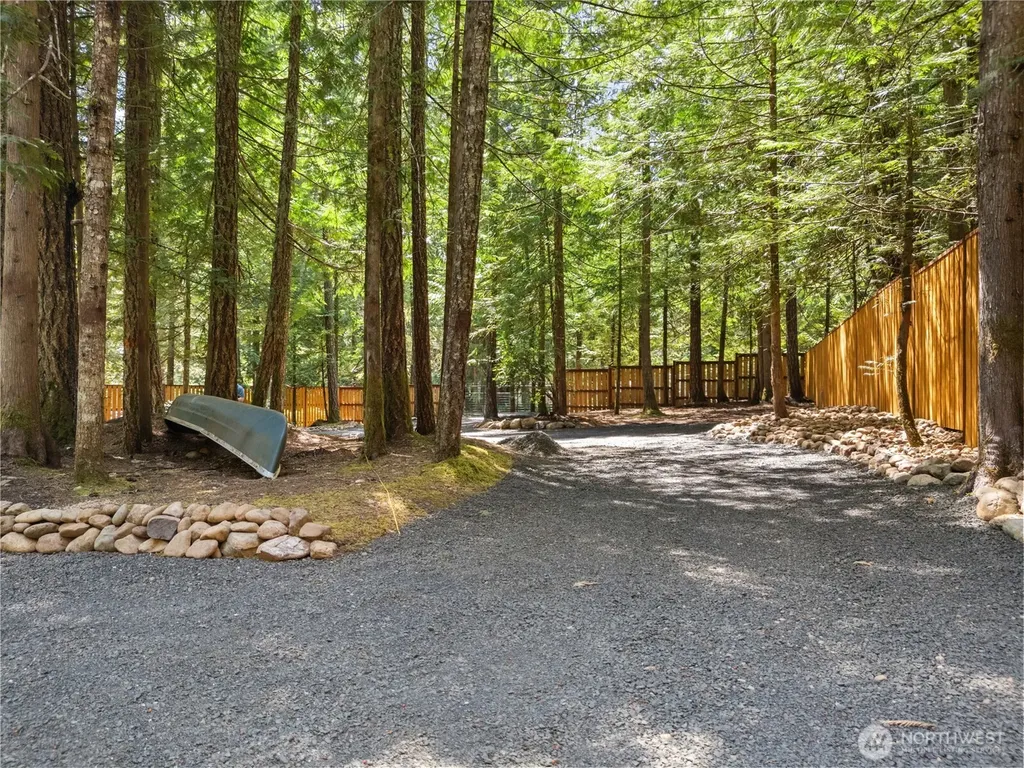 370 N Mount Jupiter Drive Hoodsport WA 98548