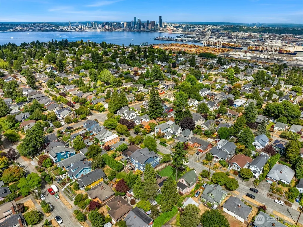 3435 Walnut Avenue SW Seattle WA 98116