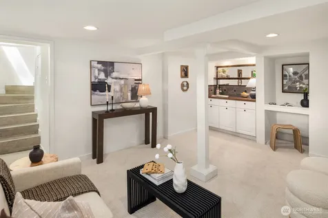 3435 Walnut Avenue SW Seattle WA 98116