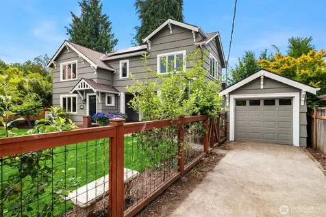 3435 Walnut Avenue SW Seattle WA 98116
