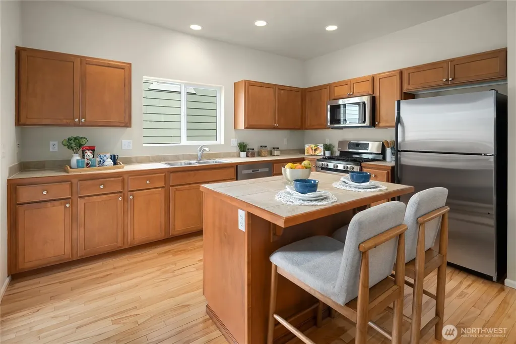 16121 167th Avenue SE Renton WA 98058