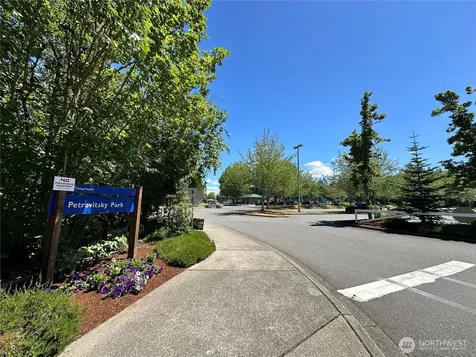 16121 167th Avenue SE Renton WA 98058