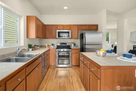 16121 167th Avenue SE Renton WA 98058