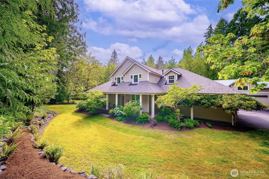 6127 Lemon Road NE Olympia WA 98506