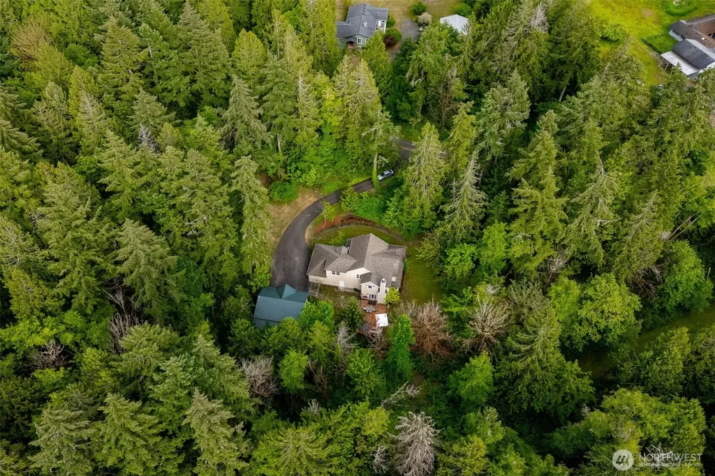 6127 Lemon Road NE Olympia WA 98506