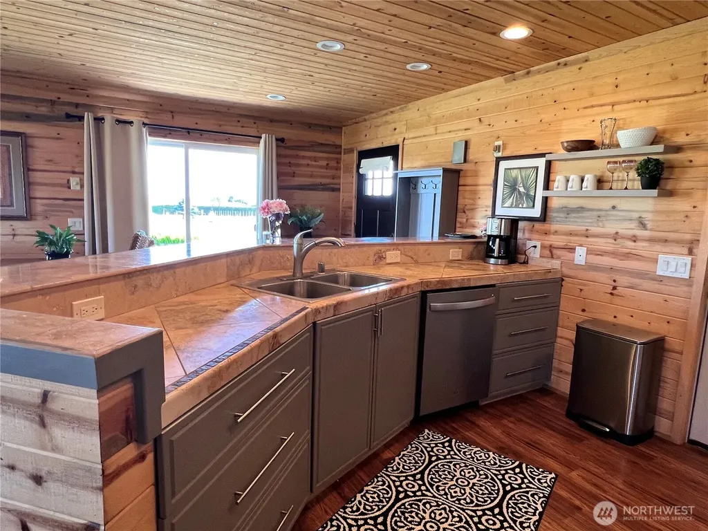 121 Arbor Lane Sequim WA 98382