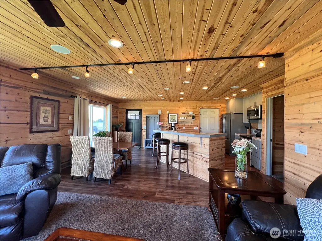 121 Arbor Lane Sequim WA 98382