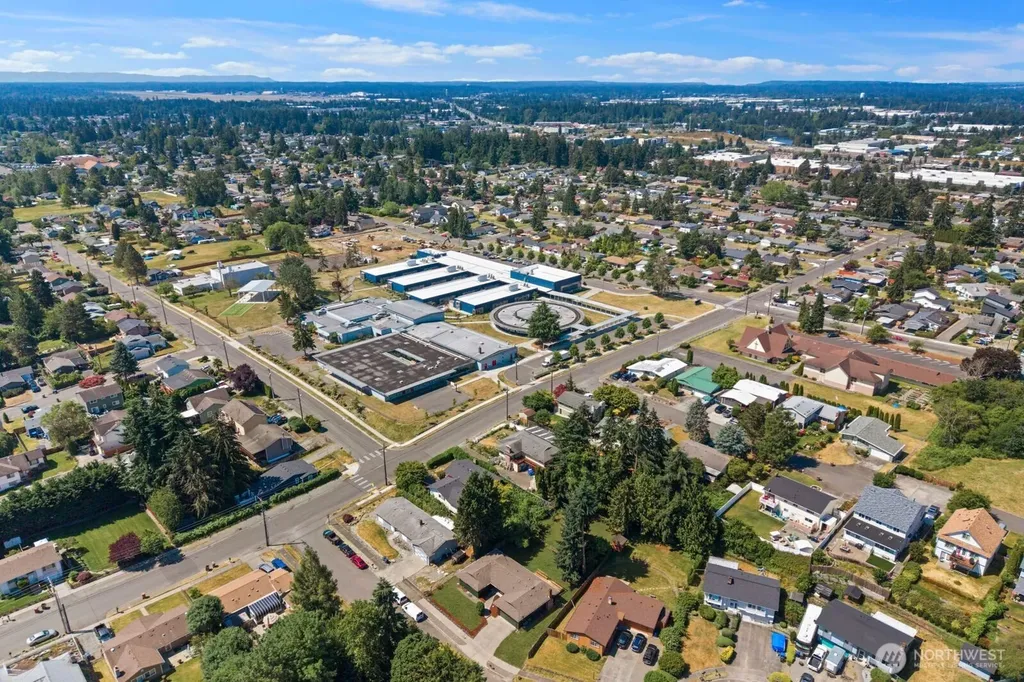 7506 S L Street Tacoma WA 98408