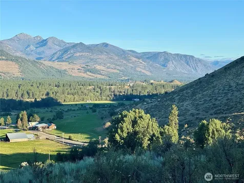 42 Prospect Road Winthrop WA 98862