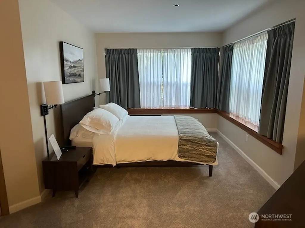 1684 152nd Avenue NE Bellevue WA 98007
