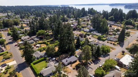 8710 33rd Street W Tacoma WA 98466