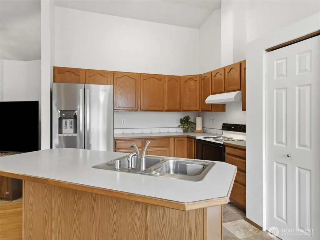 18828 Loganberry Street SW Rochester WA 98579