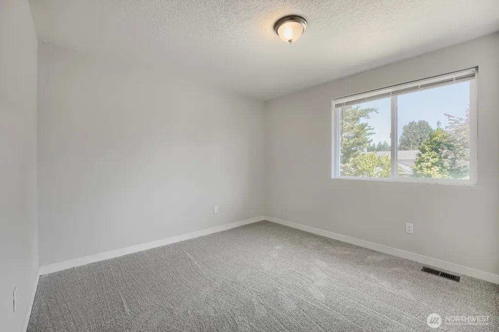 5517 39th Avenue SE Lacey WA 98503