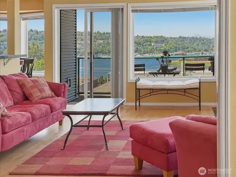 2713 Boylston Avenue E Seattle WA 98102