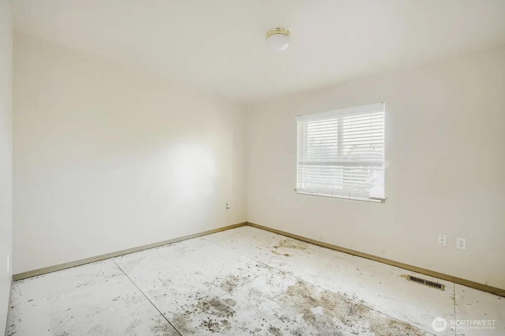9111 189th Street E Puyallup WA 98375