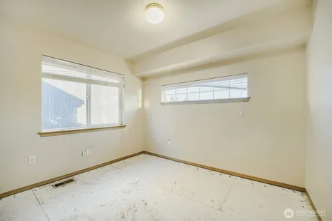 9111 189th Street E Puyallup WA 98375