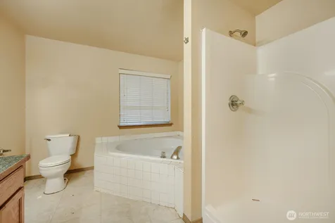 9111 189th Street E Puyallup WA 98375