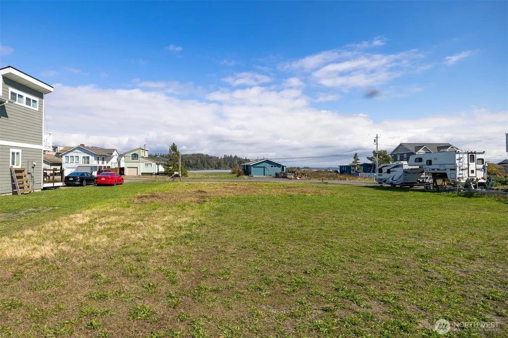 4273 Saltspring Drive Ferndale WA 98248