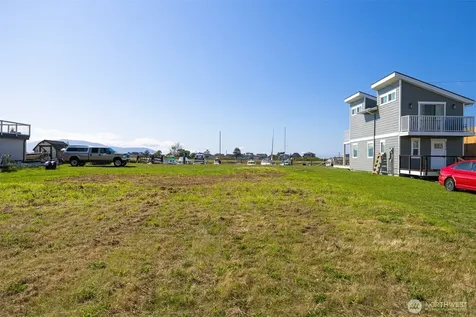 4273 Saltspring Drive Ferndale WA 98248