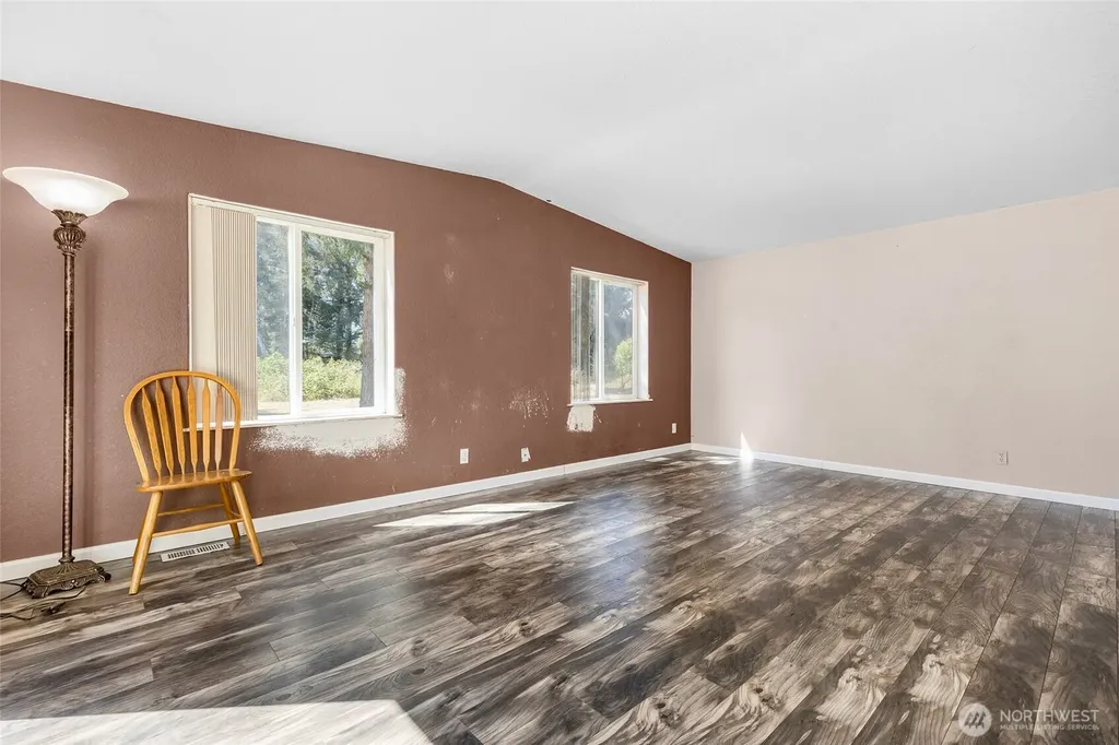 7834 197th Avenue SW Rochester WA 98579