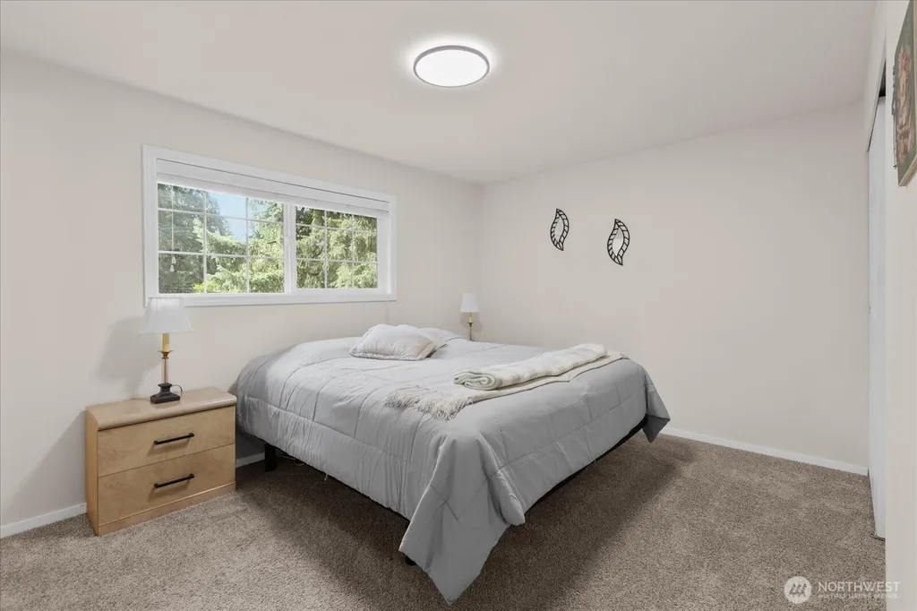 8512 NE 136th Street Kirkland WA 98034