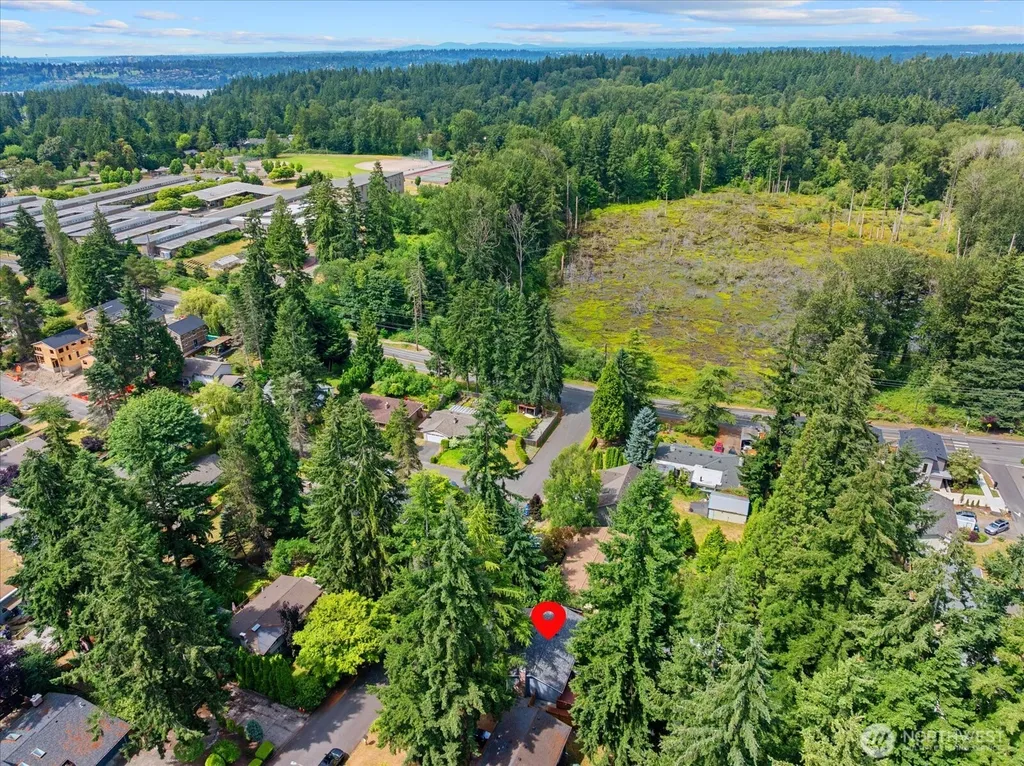 8512 NE 136th Street Kirkland WA 98034