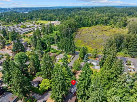 8512 NE 136th Street Kirkland WA 98034