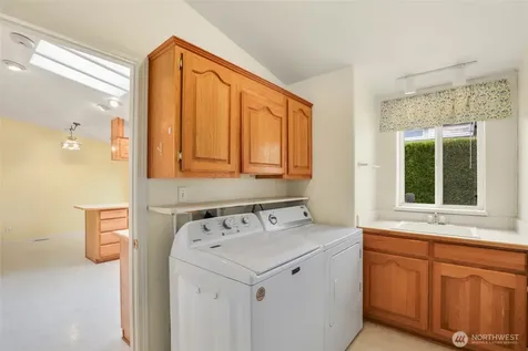 8118 20th Lane SE Lacey WA 98503