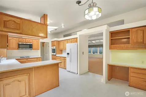 8118 20th Lane SE Lacey WA 98503