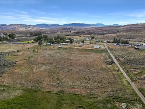 232 Greenacres Road Riverside WA 98849