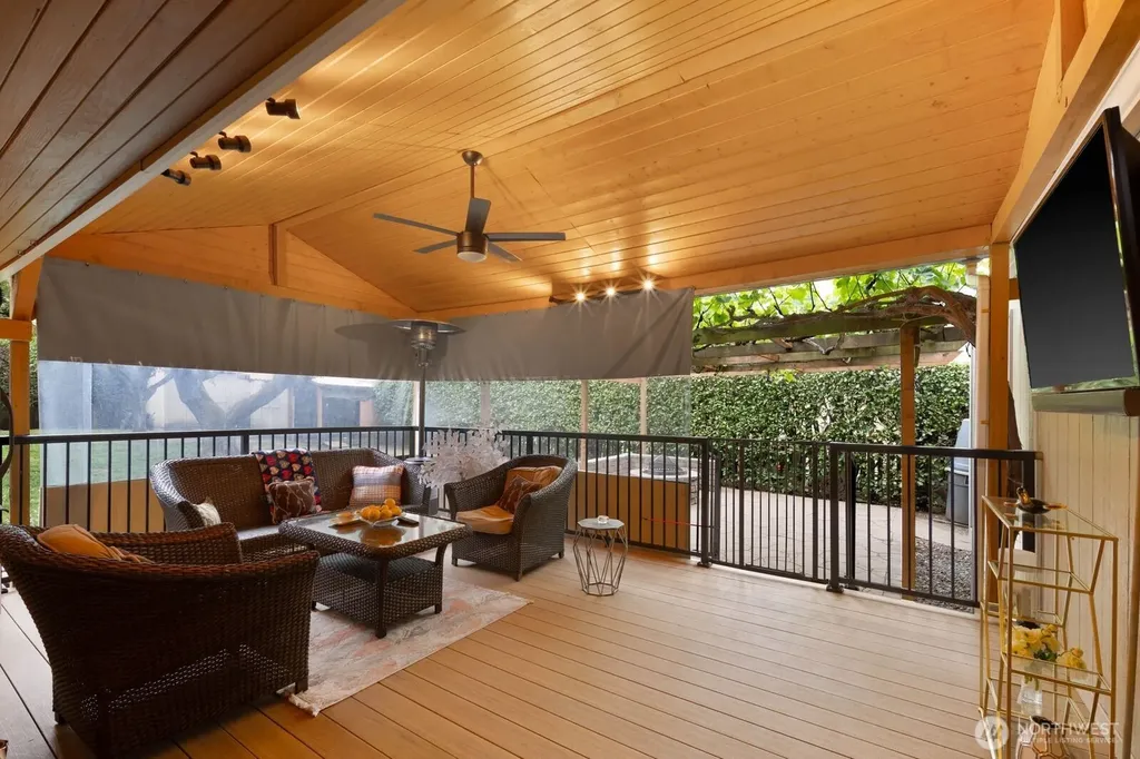 16030 12th Avenue NE Shoreline WA 98155