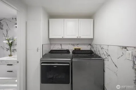 16030 12th Avenue NE Shoreline WA 98155