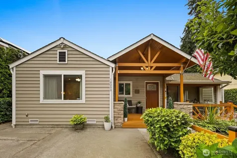 16030 12th Avenue NE Shoreline WA 98155
