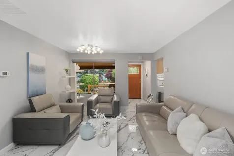 16030 12th Avenue NE Shoreline WA 98155