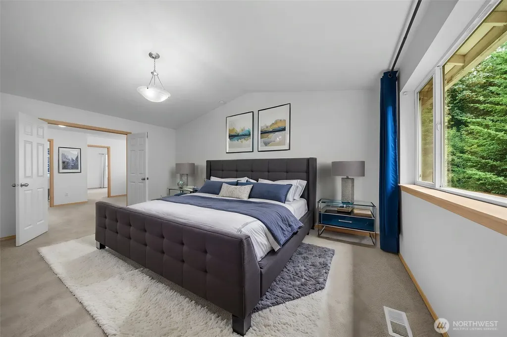 1602 Cunningham Drive NE Olympia WA 98516