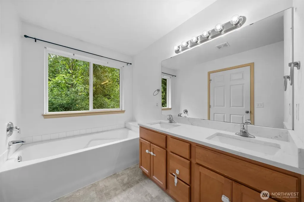 1602 Cunningham Drive NE Olympia WA 98516