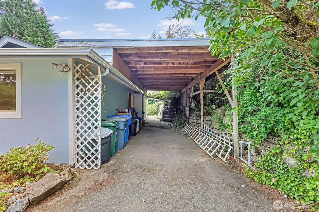 11222 92nd Avenue Ct SW Lakewood WA 98498