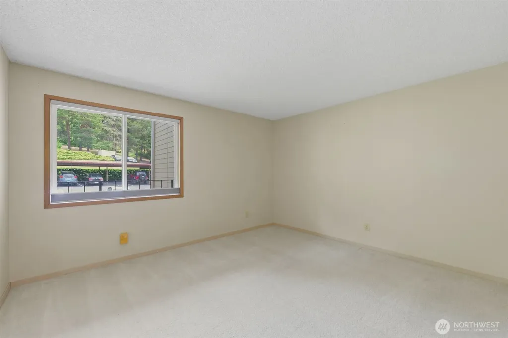 904 East Bay Drive NE Olympia WA 98506